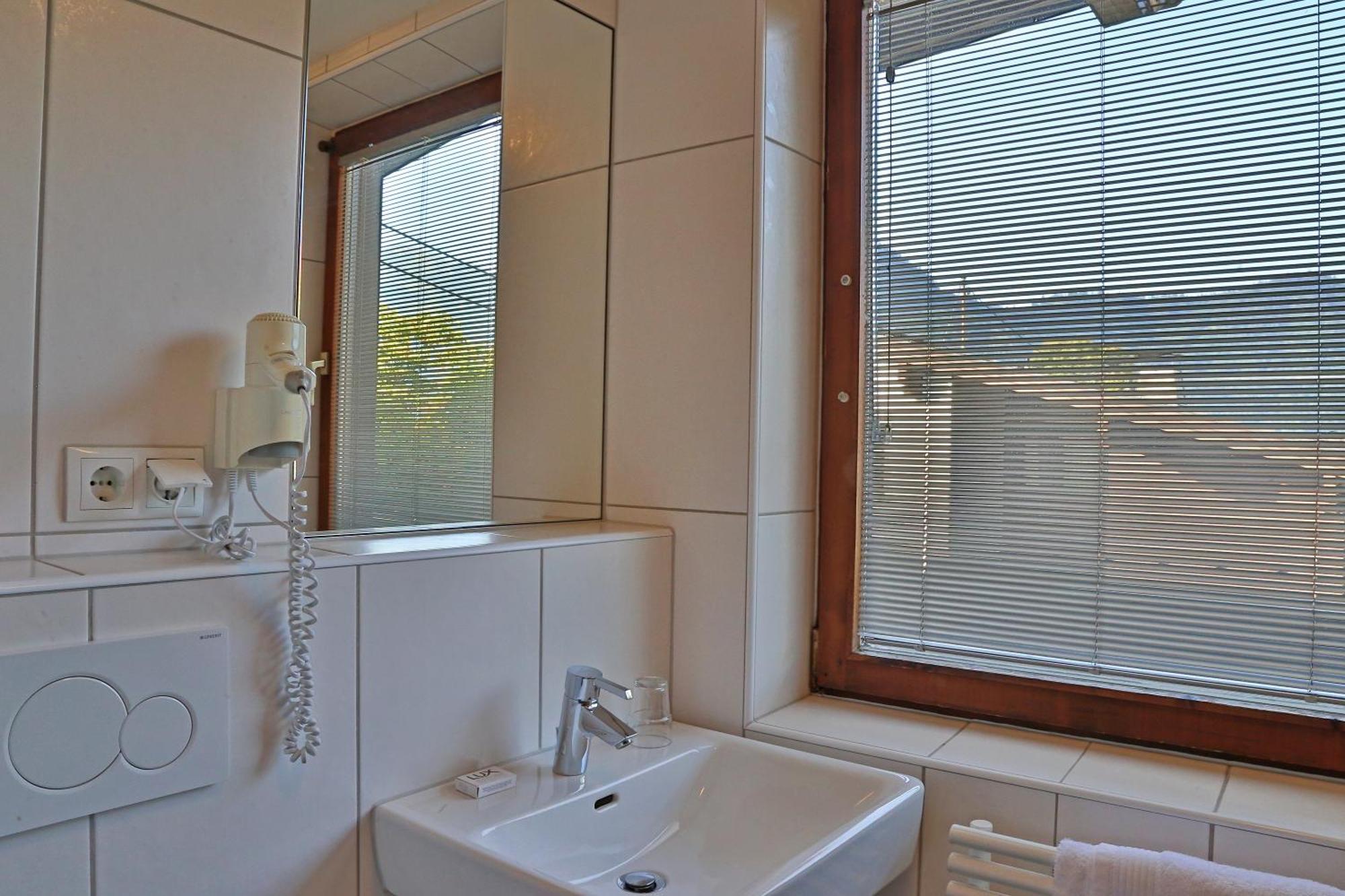 Gasthof Pension Alpenblick Radfeld Exterior foto