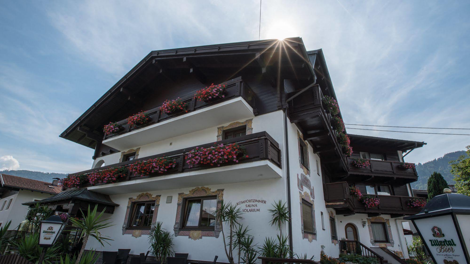 Gasthof Pension Alpenblick Radfeld Exterior foto